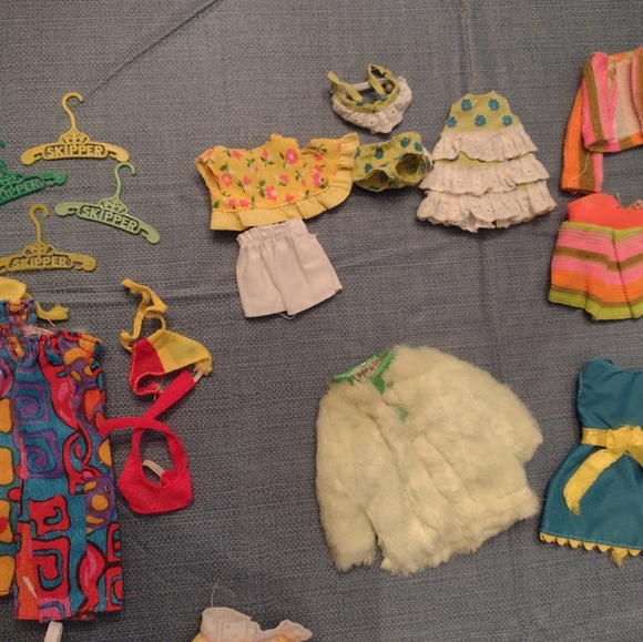 Doll Clothing & Accessories Set - Mixed Bright Colors - Picture 4 of 13